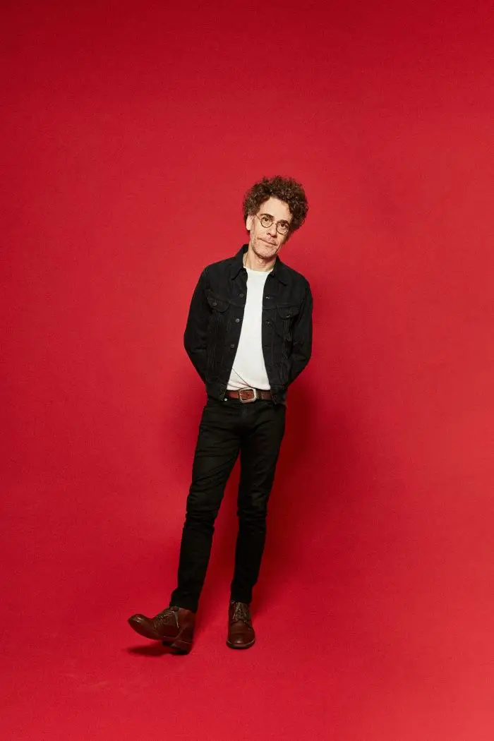 Nando Reis anuncia show da turnê Uma Estrela Misteriosa no Teatro Guaíra, em Curitiba