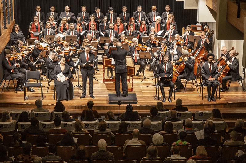 Camerata Antiqua de Curitiba apresenta o concerto especial de fim de ano Gloria in Excelsis Deo, no Auditório Bento Munhoz da Rocha Neto (Guairão). Foto: Ricardo Marajó/SMCS