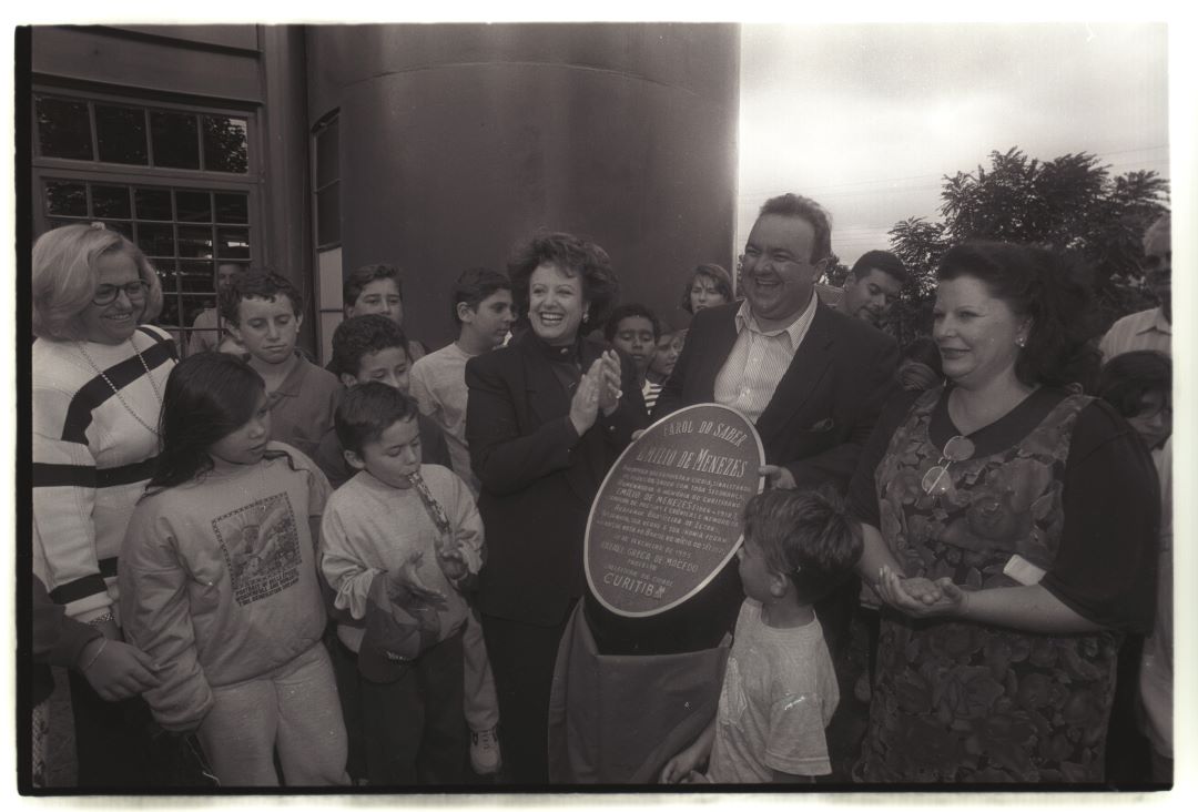 Especial Curitiba 332 anos. Na foto, Farol do Saber Emílio de Menezes - 1995. FOTO: Arquivo Público