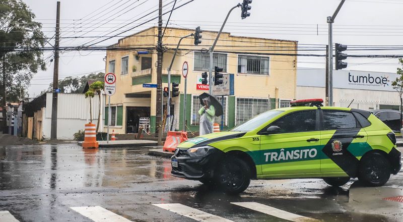Confira as alterações de trânsito e ônibus em Curitiba para a estreia do Domingo no Centro