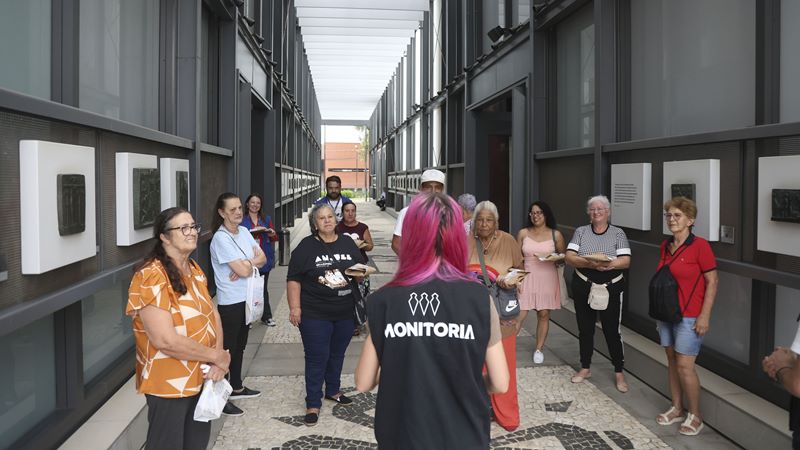 Idosos visitam o Memorial Paranista-Foto Cido Marques