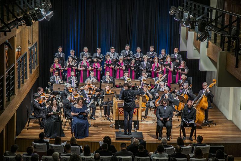 Camerata Antiqua de Curitiba une música barroca e ação social em concerto de Páscoa. Foto: Daniel Castellano/SECOM