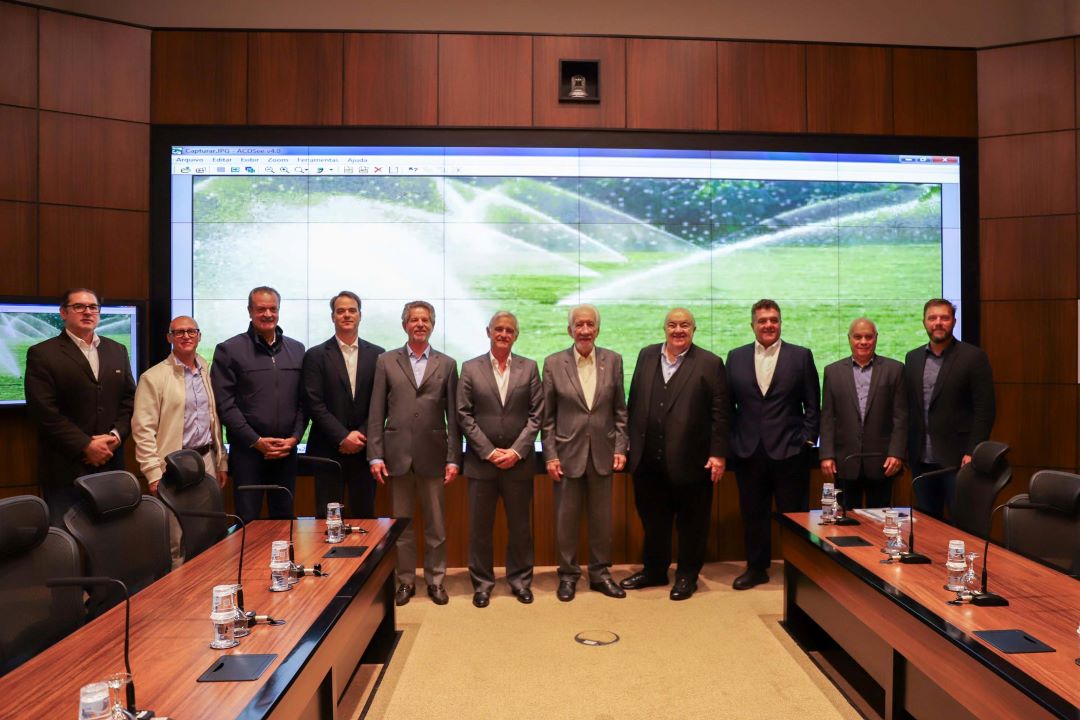 Paraná apresenta potenciais agroindustriais à gigante da irrigação da Arábia Saudita. Foto: Igor Jacinto/Vice-Governadoria