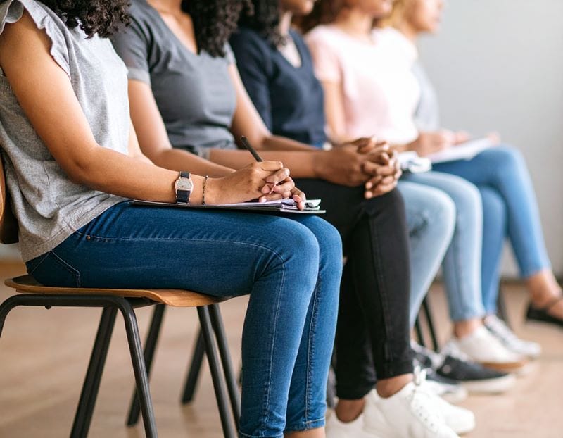 Feas abre 95 vagas para contratação de Jovem Aprendiz em Curitiba