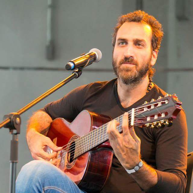 Praça Osório vira palco da Oficina de Música com shows gratuitos, como Fabiano Tiziu, a partir desta quinta. Foto: Divulgação