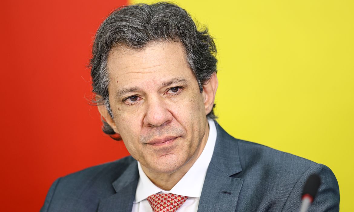 O caso envolvendo o Banco Master pode se configurar como a maior fraude bancária da história do país, disse nesta terça-feira (13) o ministro da Fazenda, Fernando Haddad.