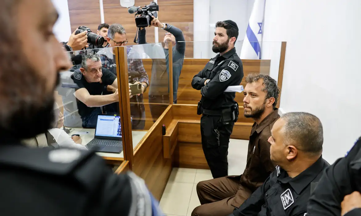 Justiça de Israel prorroga prisão do ativista brasileiro Thiago Ávila 8 2026 05 03t083902z 1380683259 rc2j1lasggn6 rtrmadp 3 israel palestinians gaza flotilla court