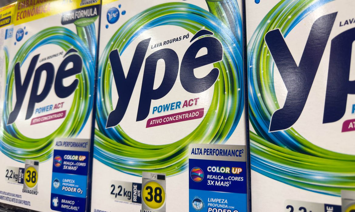 Anvisa mantém alerta sobre produtos da Ypê