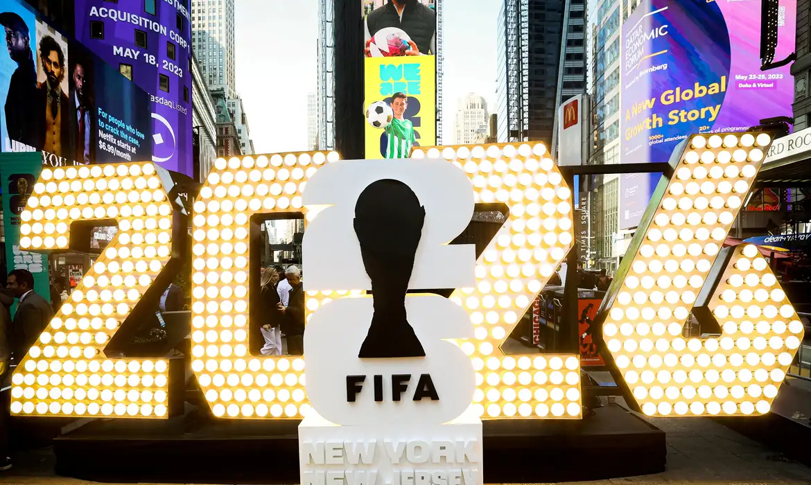 Final da Copa terá show inédito com Madonna, Shakira e BTS