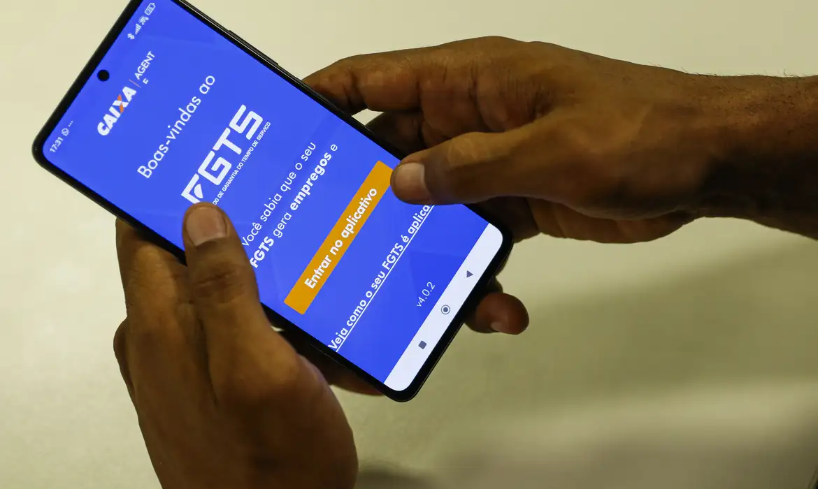 Caixa antecipa pagamento do saque-aniversário do FGTS para trabalhadores demitidos 1 mg 8465 1